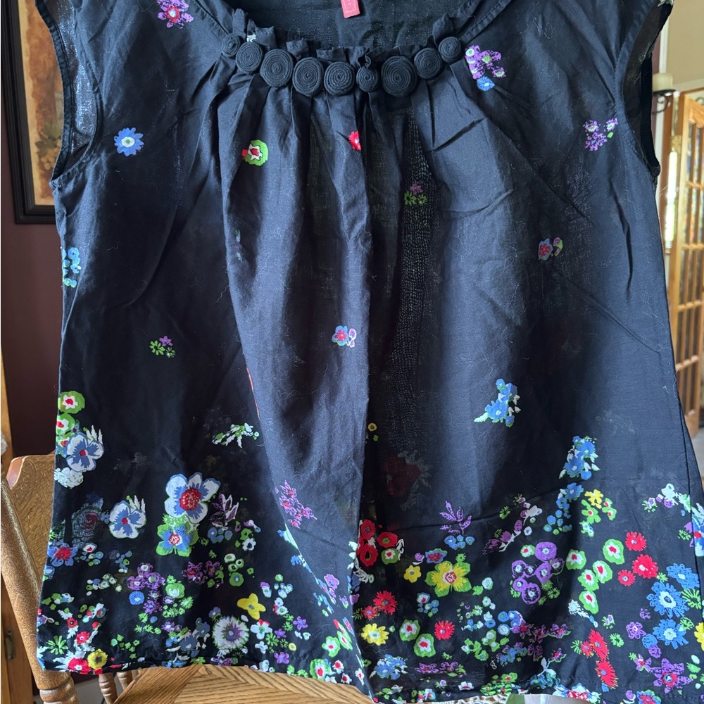 Anthropologie Black and Red Blouse Chic Top